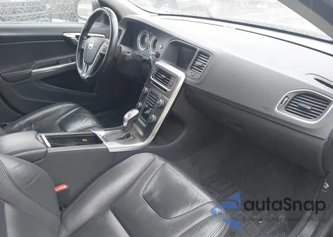 2013 Volvo S60 T5 из США, поврежденный, VIN YV1612FH8D2227201